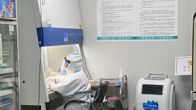 福泉市一醫日核酸檢測量超千例